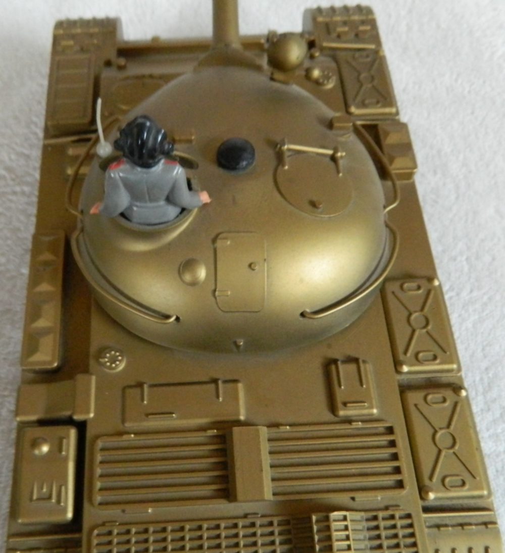 Panzer T 62 ohne Fernsteuerung und Antrieb